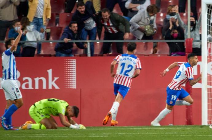 Zubiaurre, abatido tras encajar el segundo gol.