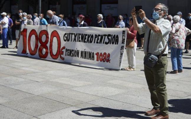 Pensionistas, durante una protesta. Pensionistas, durante una protesta.