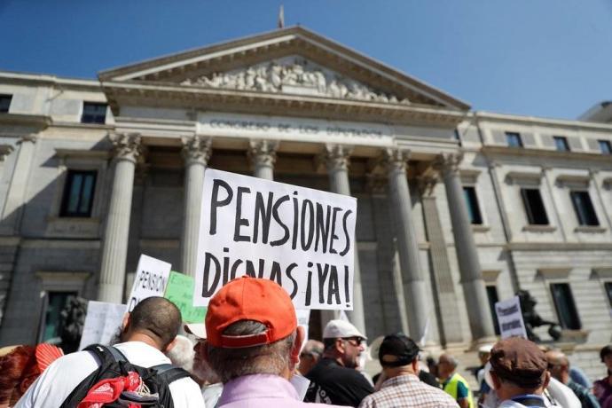 Manifestación de pensionistas frente al Congreso, en una imagen de archivo.