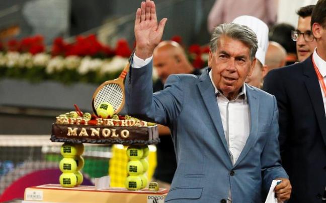 Fotografía de archivo, tomada el 10/05/2018, del extenista Manolo Santana.