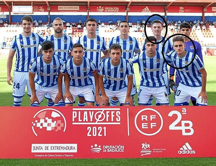 Pacheco (fila superior) y Robert Navarro (inferior), marcados con un círculo en la alineación de la semifinal del play-off. Foto: Real Sociedad