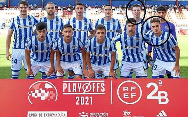 Pacheco (fila superior) y Robert Navarro (inferior), marcados con un círculo en la alineación de la semifinal del play-off. Foto: Real Sociedad