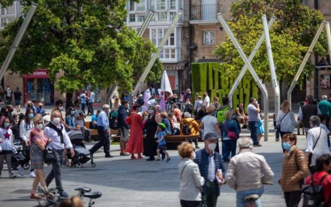 Personas en la Virgen Blanca.