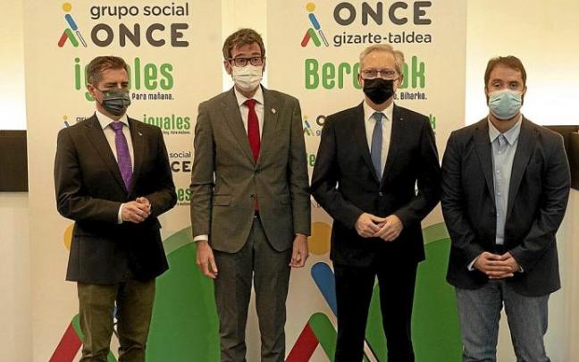 Atzo aurkezpenean egindako irudia. Argazkia: Alex Larretxi