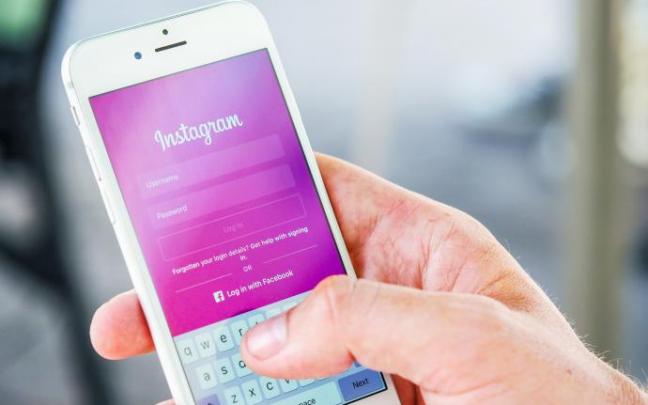 Instagram es una de las redes sociales más utilizadas. Instagram es una de las redes sociales más utilizadas.