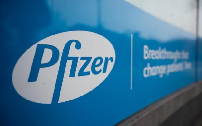 El Gobierno español negocia con Pfizer la compra de 344.000 tratamiento orales. El Gobierno español negocia con Pfizer la compra de 344.000 tratamiento orales.