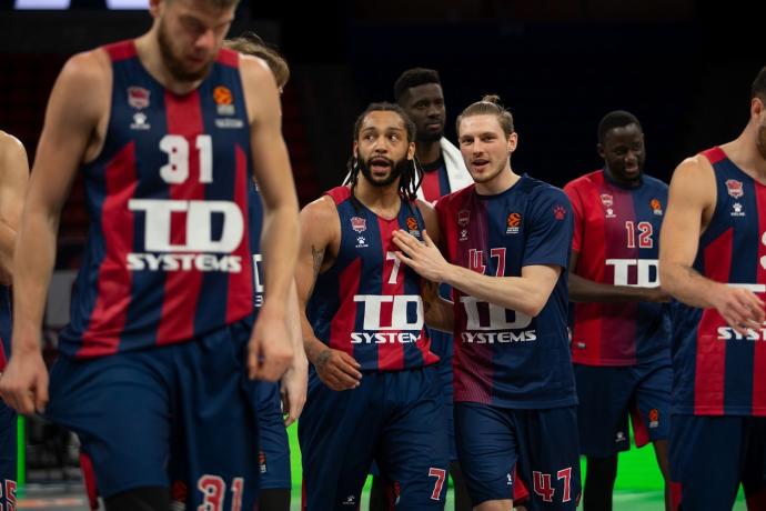 El tope histórico de victorias en la máxima competición no le ha servido a un encomiable Baskonia para alcanzar el 'Top 8'