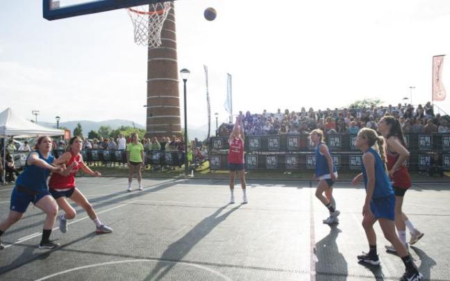 El Parque Etxebarria se ha convertido en el epicentro europeo de la de cultura y el deporte urbano.