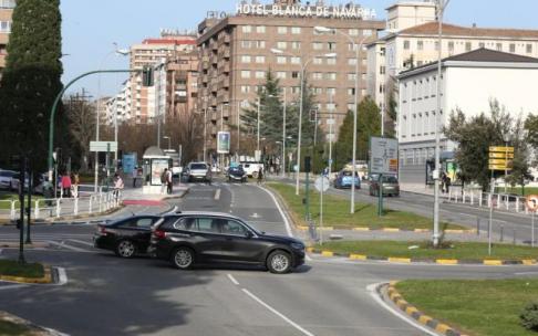 Zonas verdes en la avenida Pío XII de Pamplona. Zonas verdes en la avenida Pío XII de Pamplona.