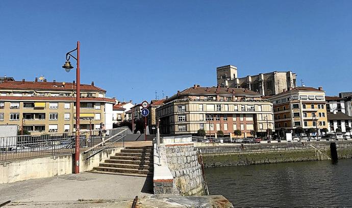 Zumaia se suma a otras localidades que también han llevado a Pleno estas cuestiones.