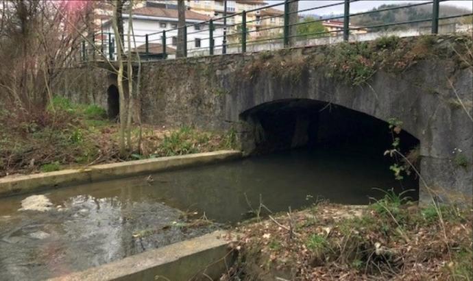 Se eliminará la cubierta para que el arroyo fluya al aire libre.