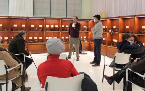 Koldo Badillo y Carlos Uzkiano en la inauguración.