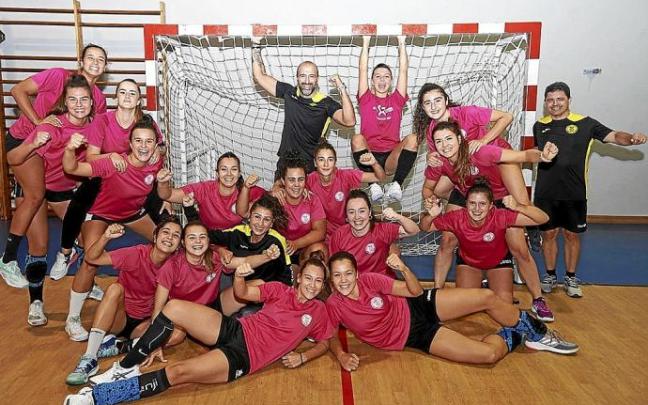 El BM Lagunak ya es un equipo consolidado en la Plata femenina. Foto: Iñaki Porto El BM Lagunak ya es un equipo consolidado en la Plata femenina. Foto: Iñaki Porto