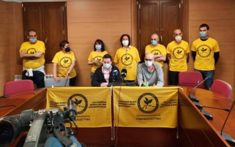 Los alcaldes de Karrantza, Raúl Palacio, y Ramales, César García, también comparecieron. Los alcaldes de Karrantza, Raúl Palacio, y Ramales, César García, también comparecieron.