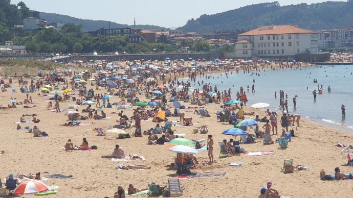 Imagen de una de las playas vizcainas ayer.