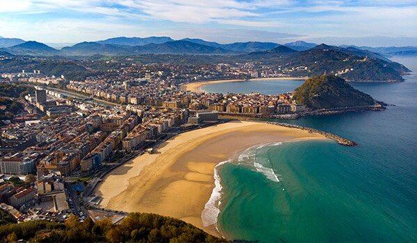 Donostia y sus tres playas.