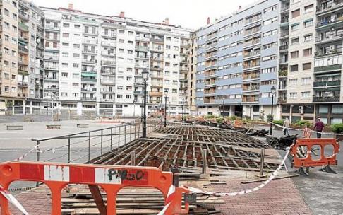 Las intervenciones en la plaza de los Estudios comenzaron recientemente. Las intervenciones en la plaza de los Estudios comenzaron recientemente.