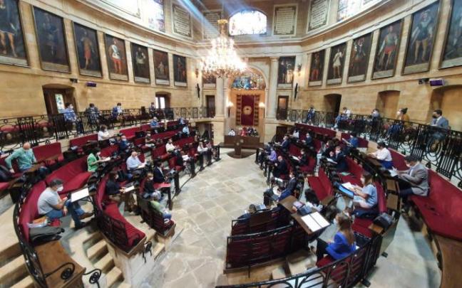 Las tesis de todos los grupos junteros se han mantenido como en el pleno del pasado 30 de junio