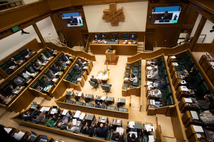 Imagen de archivo de un pleno del Parlamento vasco.