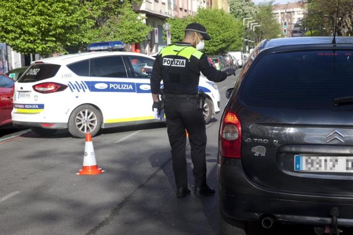 Agente de la Policía Local de Vitoria.