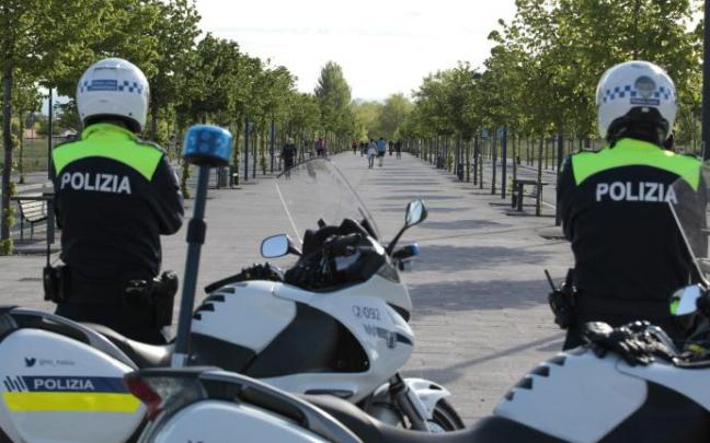 Policía. Policía.