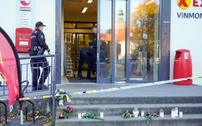 El ataque ocurrió en la ciudad de Kongsberg.