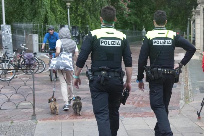 Agentes de la Policía Local en Vitoria