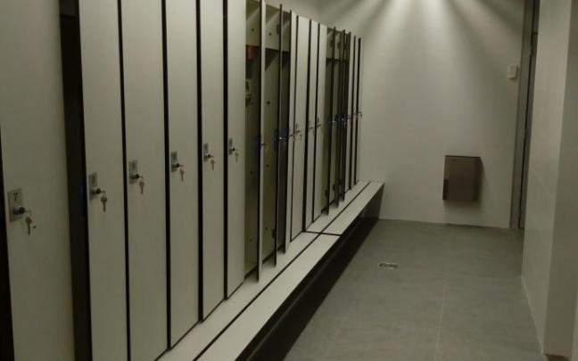 Nuevos vestuarios del polideportivo de Mendillorri