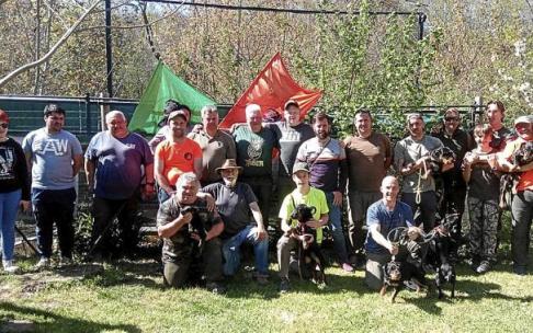 Participantes en las jornadas organizadas por AEDJT durante la pasada semana en el Valle de Mena (Burgos). Foto: N.G.