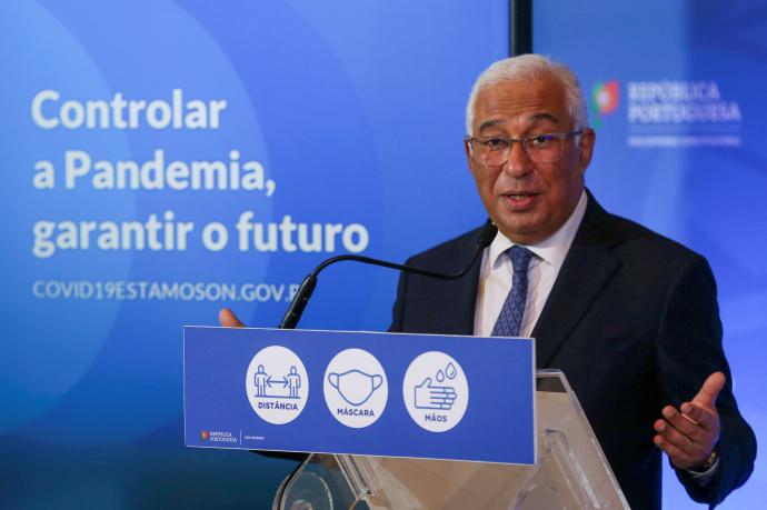 El primer ministro portugués, Antonio Costa, analiza la situación de la pandemia en el país.