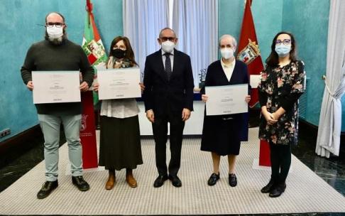 El diputado general de Álava, en la entrega de galardones FISA.