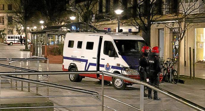 Ertzaintza en el Boulevard de Donostia