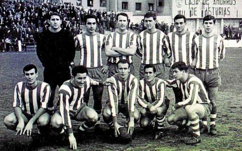 19 de enero de 1964. Estadio Ganzábal (Langreo). Unión Popular de Langreo-Deportivo Alavés (0-0). De pie (izda. a dcha.): Vallejo, Jaureguizar, Gorospe, Iguarán II, Ricardo Moreno y Arana II. Agachados (izda. a dcha.): Zuazaga, Luis López ‘Bomba’, Goyarán 19 de enero de 1964. Estadio Ganzábal (Langreo). Unión Popular de Langreo-Deportivo Alavés (0-0). De pie (izda. a dcha.): Vallejo, Jaureguizar, Gorospe, Iguarán II, Ricardo Moreno y Arana II. Agachados (izda. a dcha.): Zuazaga, Luis López ‘Bomba’, Goyarán