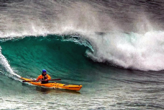 El 17 de septiembre tendrá lugar el campeonato europeo de KayakSurf.Foto: Juan Lazkano