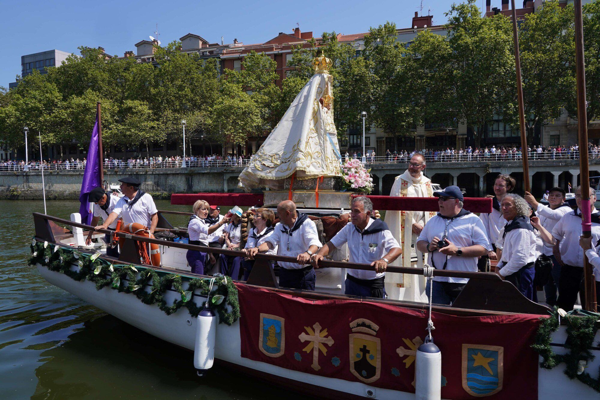 Procesión naútica de la Virgen de Begoña