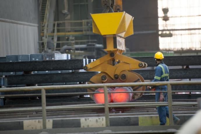 La producción industrial en Euskadi aumentó en febrero un 0,7% y un 10,9% en relación al mismo mes de 2021.