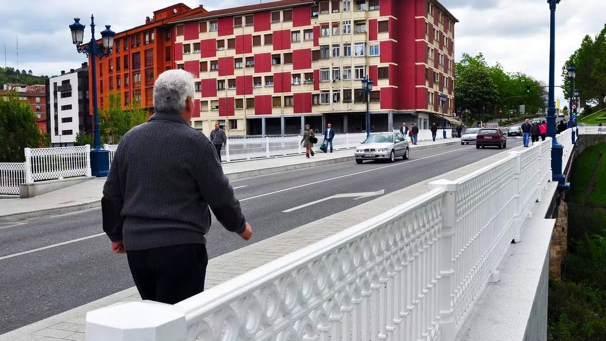 Imagen de archivo del puente de Ariz en Basauri DEIA