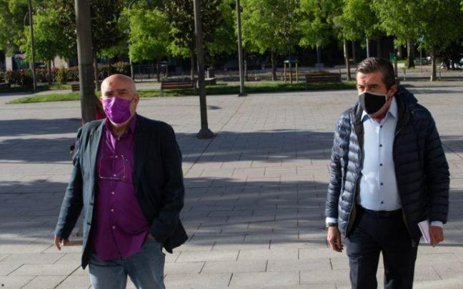 Ganuza y Purroy llegan al Palacio de Justicia. Ganuza y Purroy llegan al Palacio de Justicia.