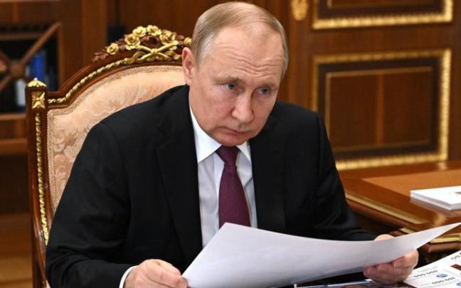 El Kremlin niega que Putin se refiriera al uso de armas nucleares al anunciar una operación militar especial" en el Donbás