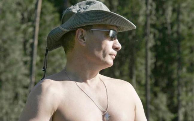 Putin durante una jornada de pesca.