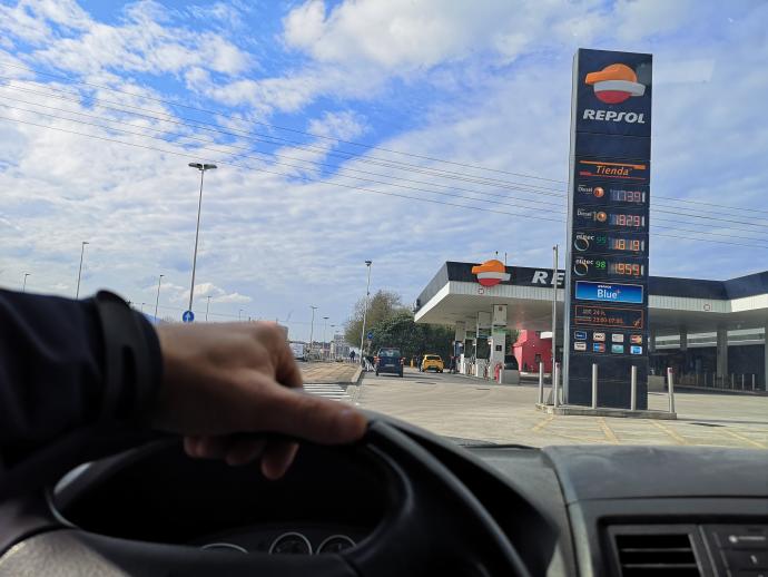 Gasolinera de La Avanzada a la altura de Leioa.
