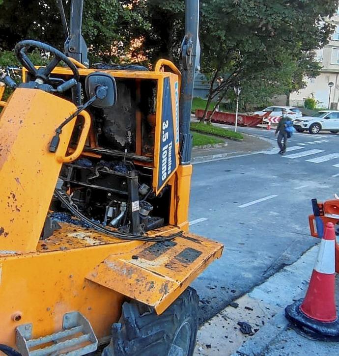 Donostia: queman la maquinaria del cementerio de Altza