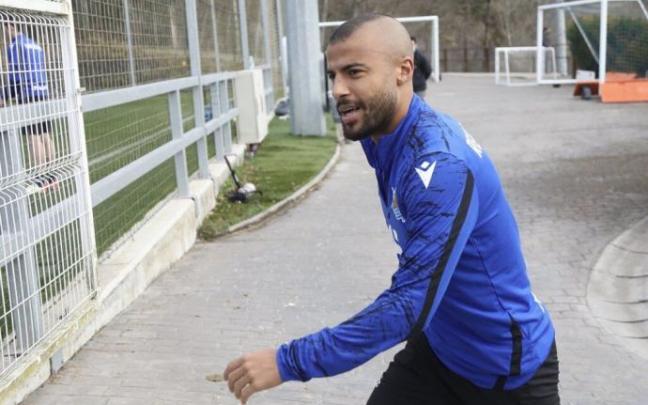 Rafinha, al comienzo de un entrenamiento en Zubieta. Rafinha, al comienzo de un entrenamiento en Zubieta.