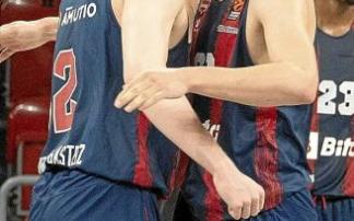 Raieste y Fontecchio, exultantes ayer. Foto: Alex Larretxi