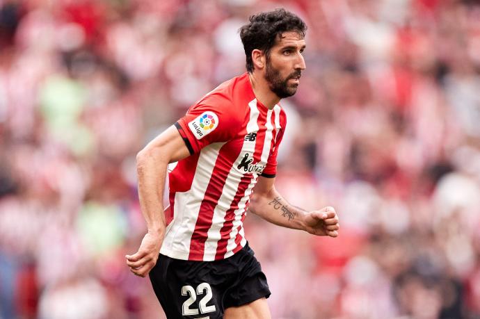 Raúl García, durante el encuentro frente al Valencia.