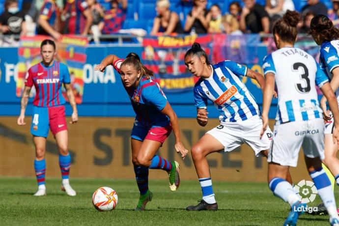 La Real sufrió una dura derrota frente al Barcelona.