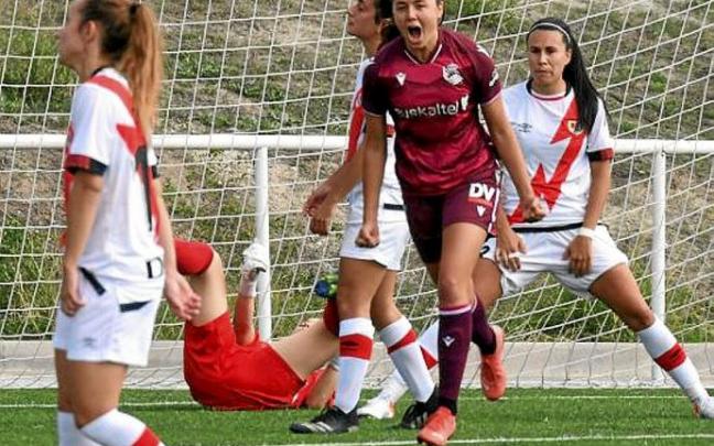 Amaiur celebra uno de sus dos goles, ayer en Vallecas. Foto: La Liga Amaiur celebra uno de sus dos goles, ayer en Vallecas. Foto: La Liga