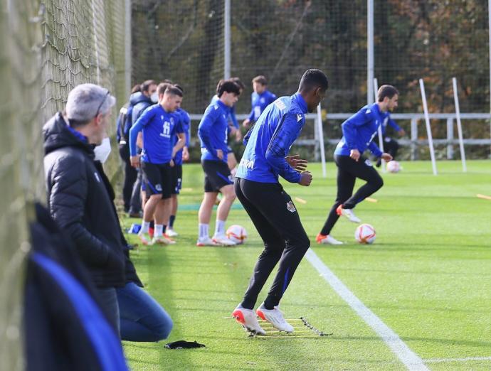 Imagen de un entrenamiento de la Real Sociedad, esta semana.