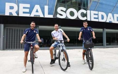 La Real Sociedad anima a ir en bicicleta a los partidos de Anoeta