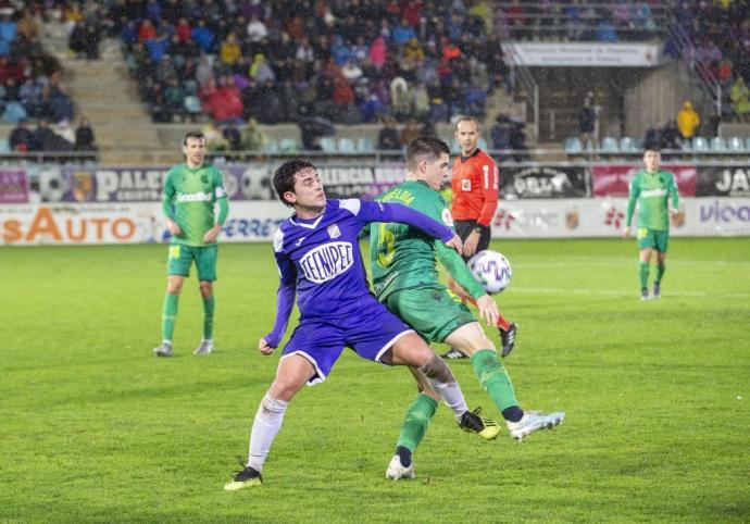 Zubeldia, en un lance del partido de 2019 contra el Becerril.